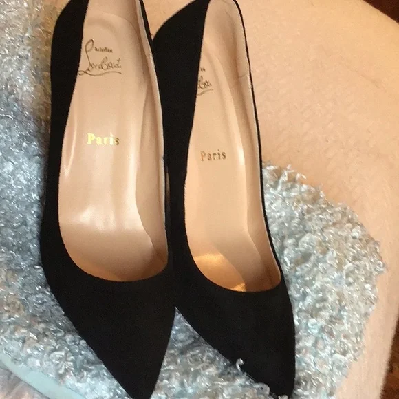 Cristian Louboutin - Picture 7 of 13